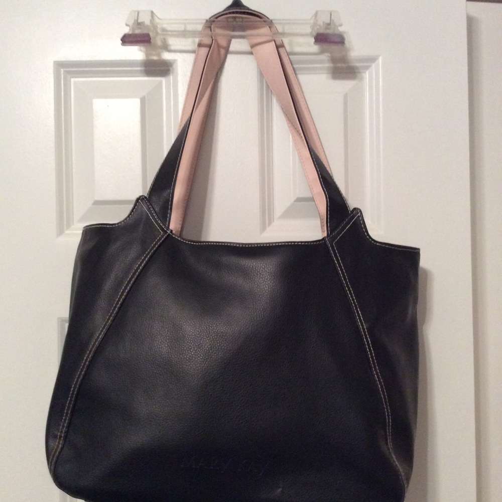 Mary Kay On-The-Go Bag